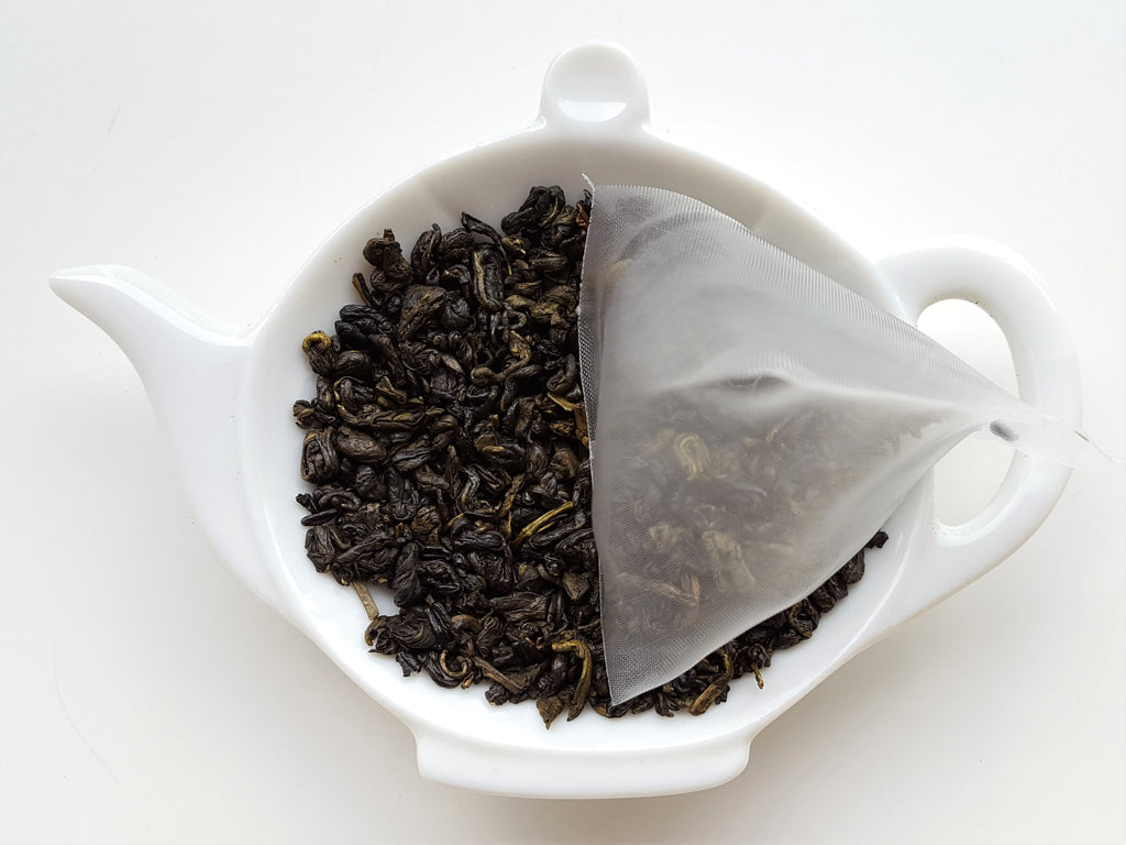 Peach / Apricot Green Tea — Pyramid Sachets